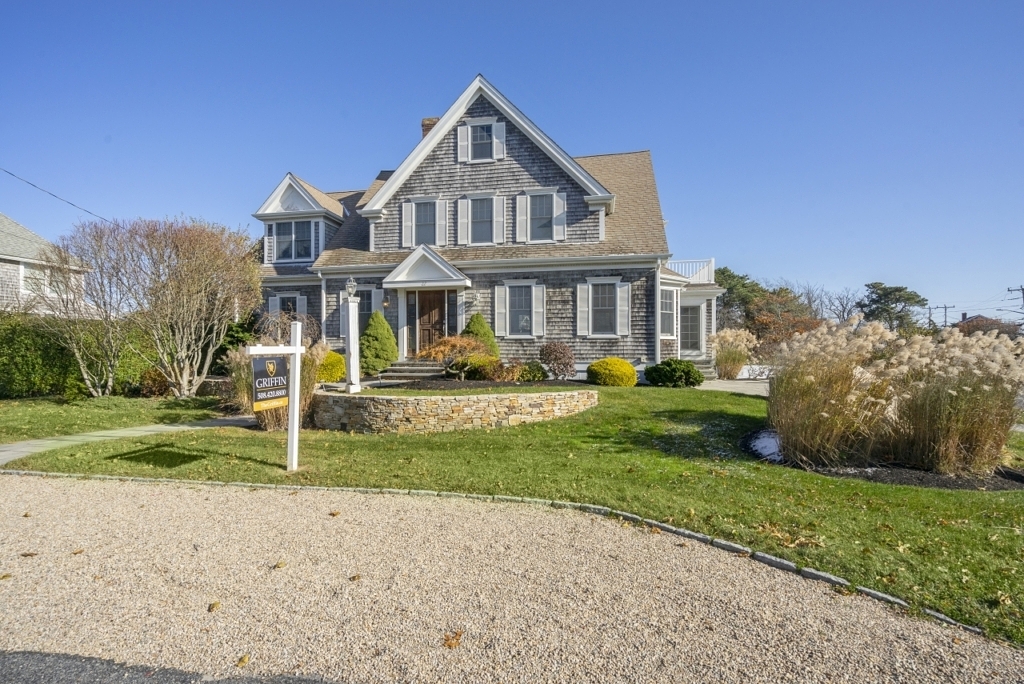 22 Highland Street West Yarmouth Ma 02673 Griffin Realty Group